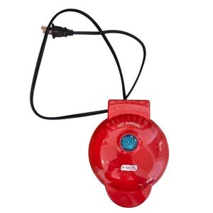 DASH, Heart Shaped, Waffle, Chaffel Maker, Red Black, Mini, Valentine’s Day